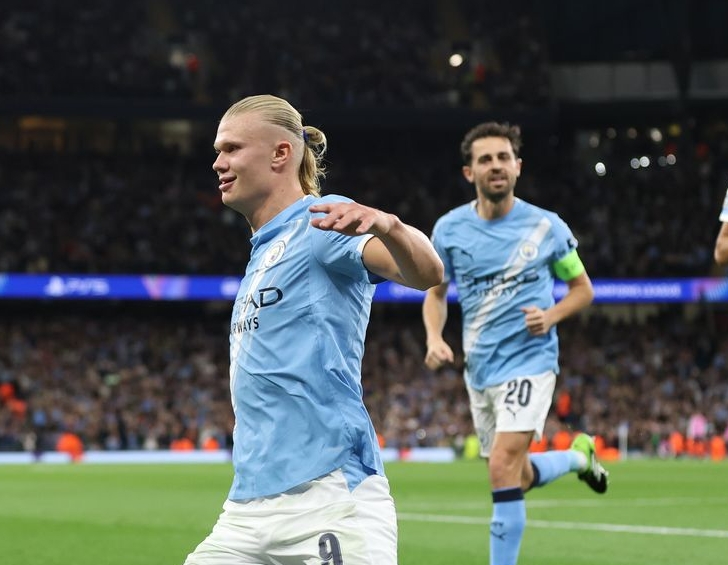 Barcelona Menang 2-1